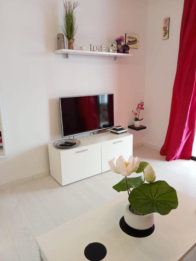 Apartamento En Primera Linea De Mar Tabaiba Exteriör bild